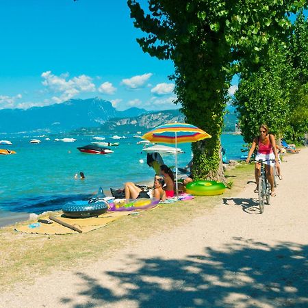 Camping Cisano - San Vito Bardolino Exterior photo