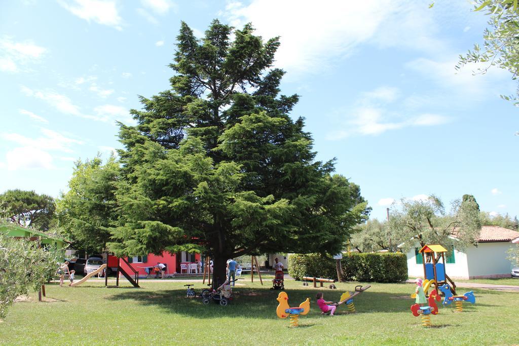 Camping Cisano - San Vito Bardolino Exterior photo