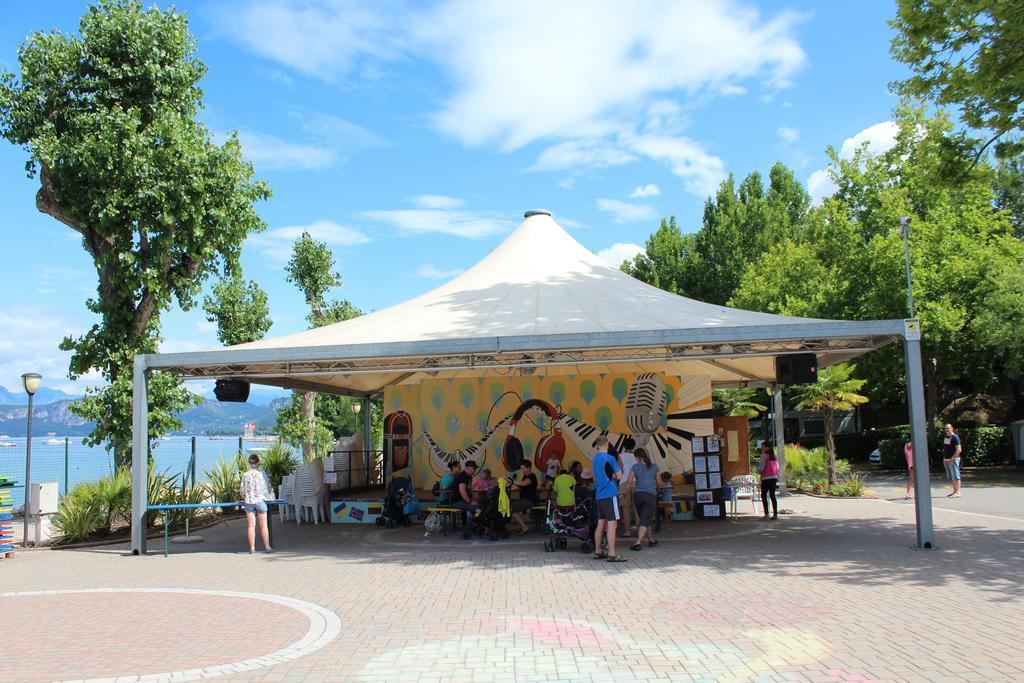Camping Cisano - San Vito Bardolino Exterior photo