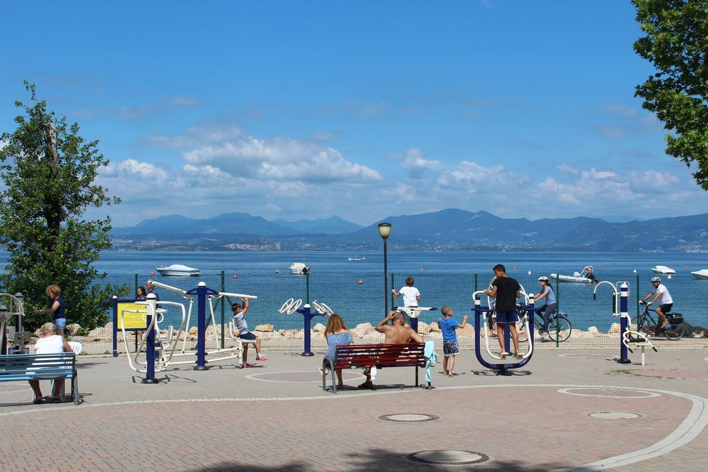 Camping Cisano - San Vito Bardolino Exterior photo