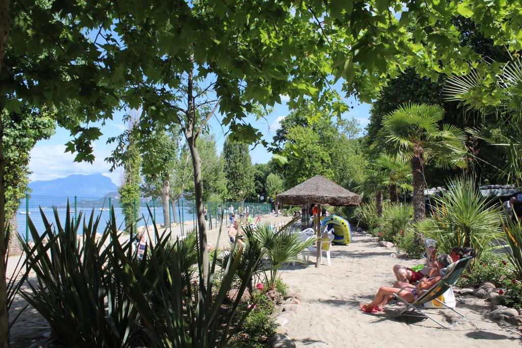 Camping Cisano - San Vito Bardolino Exterior photo