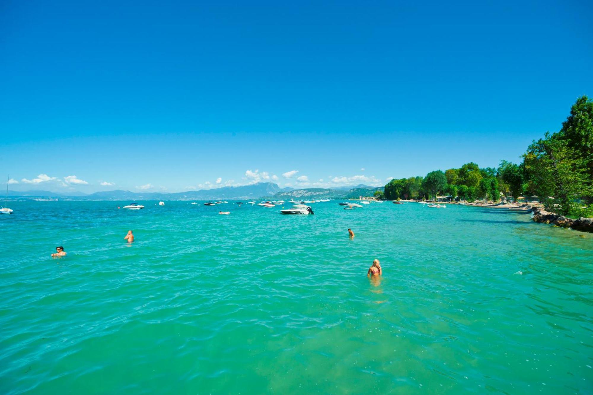 Camping Cisano - San Vito Bardolino Exterior photo