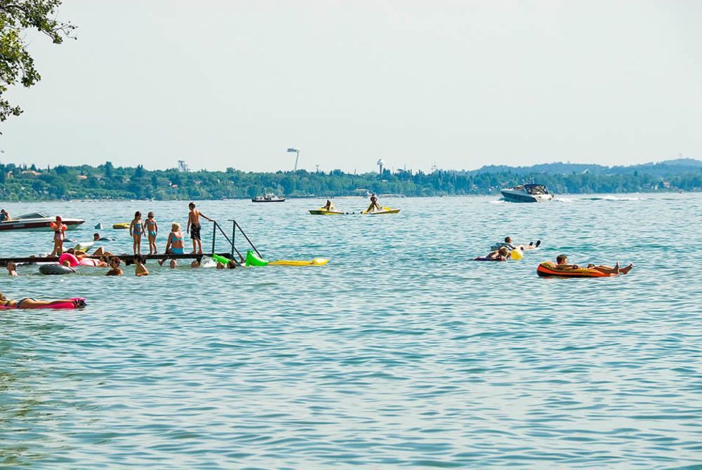 Camping Cisano - San Vito Bardolino Exterior photo