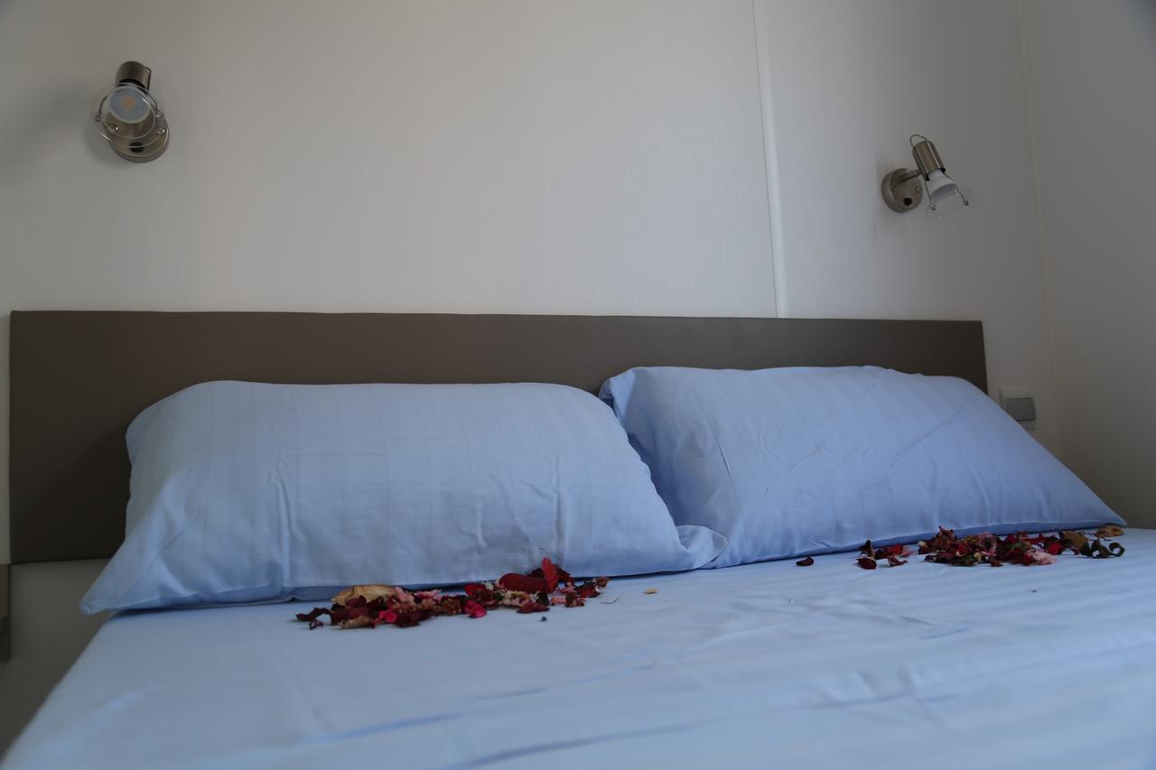 Camping Cisano - San Vito Bardolino Exterior photo